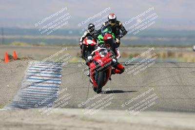 media/Aug-31-2025-Lets Ride (Sun) [[b053ea48c5]]/B Group/1120am (Grapevine)/